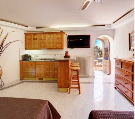 Image No.16-9 Bed Villa for sale