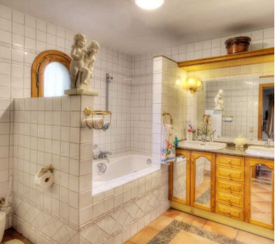 Image No.22-9 Bed Villa for sale