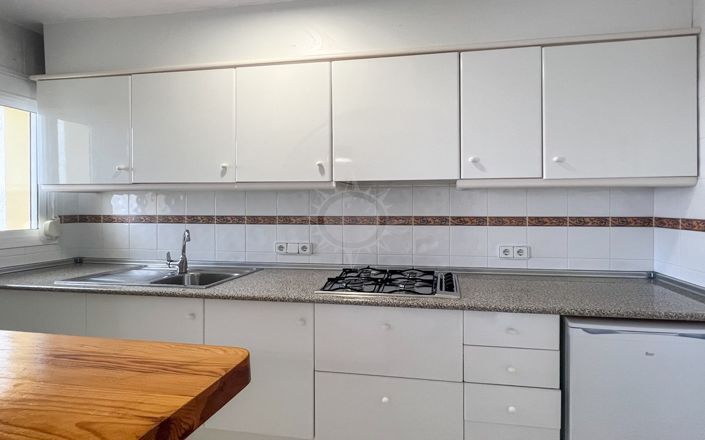 Image No.13-2 Bed Apartment for sale