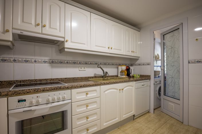 Image No.9-2 Bed Apartment for sale