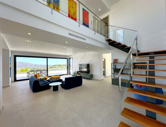 Image No.26-4 Bed Villa for sale