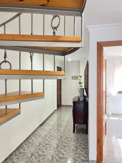 Image No.11-4 Bed Apartment for sale