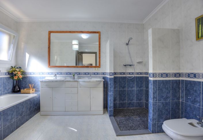 Image No.19-3 Bed Villa for sale