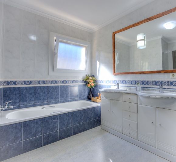 Image No.20-3 Bed Villa for sale