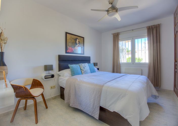 Image No.26-3 Bed Villa for sale