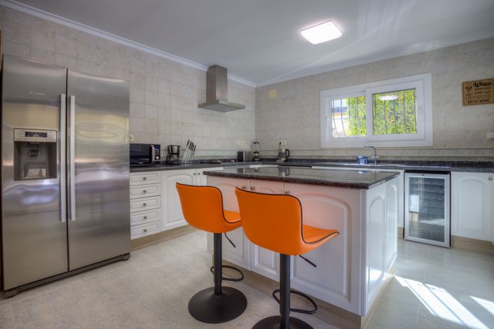 Image No.34-3 Bed Villa for sale