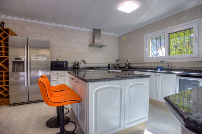 Image No.35-3 Bed Villa for sale