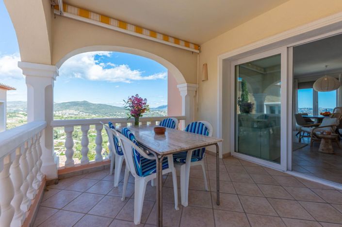 Image No.12-4 Bed Villa for sale