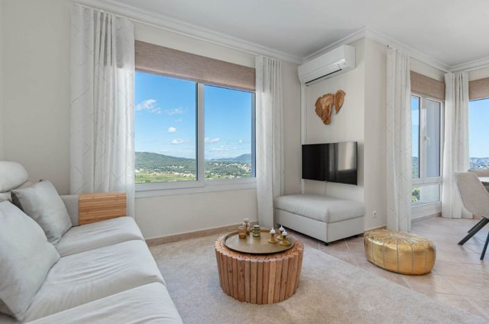 Image No.25-4 Bed Villa for sale