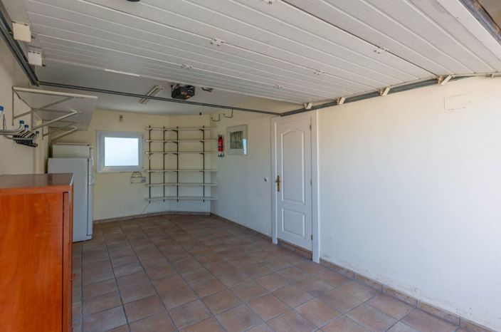 Image No.27-4 Bed Villa for sale