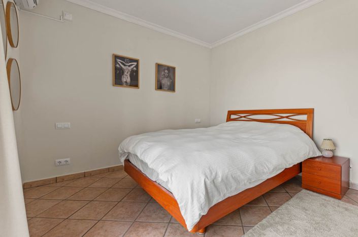 Image No.32-4 Bed Villa for sale