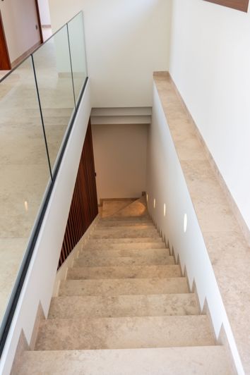 Image No.19-Villa for sale