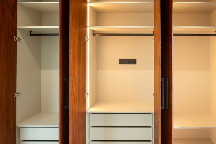 Image No.23-Villa for sale