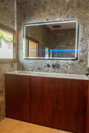 Image No.25-Villa for sale