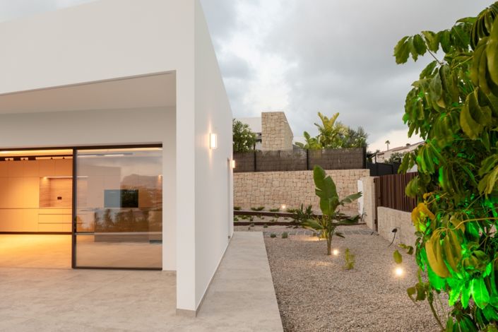 Image No.31-Villa for sale