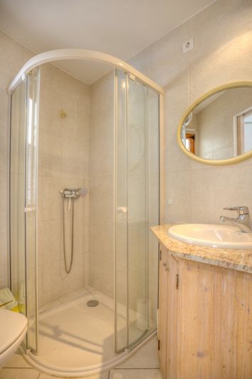 Image No.29-5 Bed Villa for sale