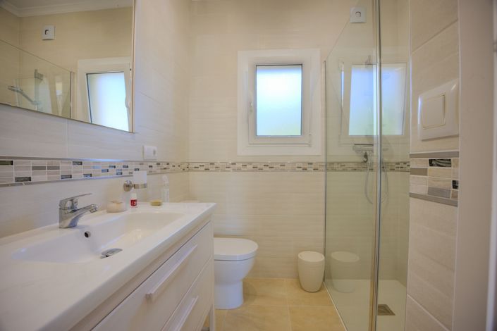 Image No.47-4 Bed Villa for sale