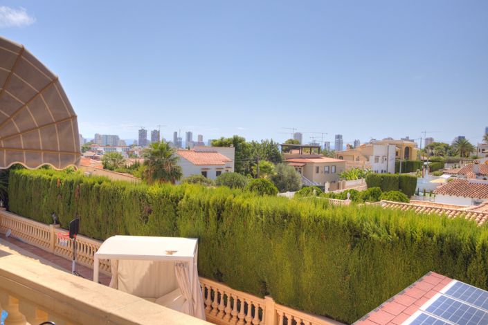 Image No.26-5 Bed Villa for sale