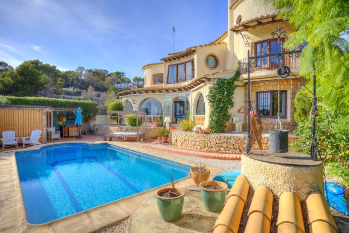 Image No.3-5 Bed Villa for sale