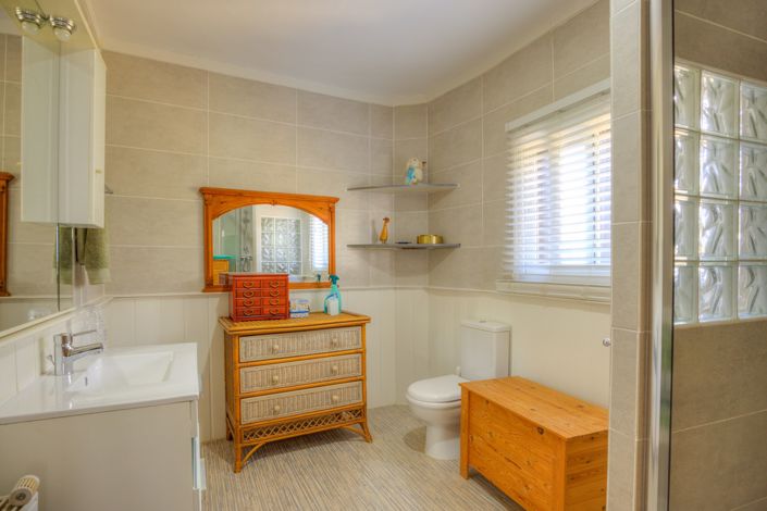 Image No.34-5 Bed Villa for sale