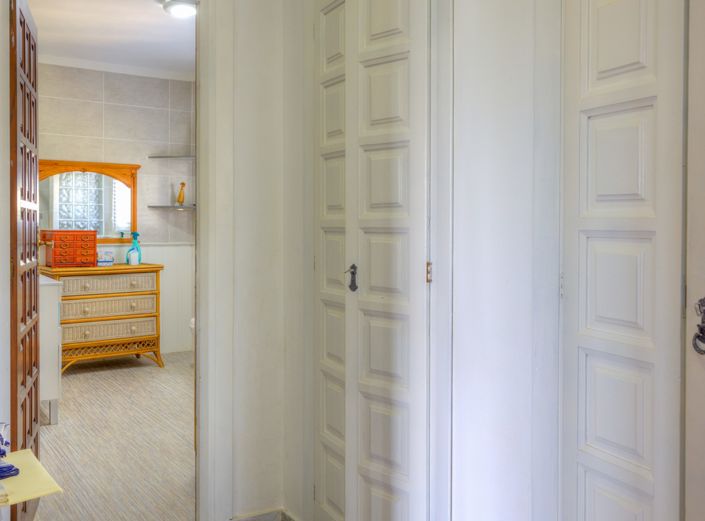 Image No.35-5 Bed Villa for sale