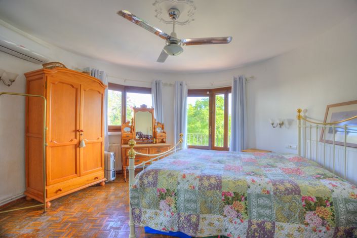 Image No.36-5 Bed Villa for sale