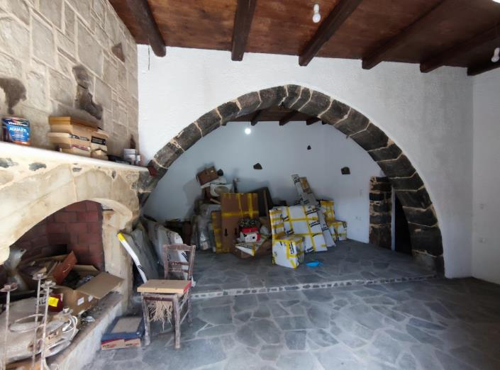 Image No.2-2 Bed House for sale