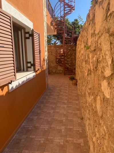 Image No.36-6 Bed Villa for sale