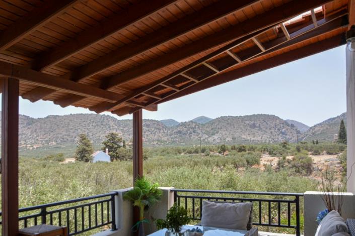 Image No.20-5 Bed Maisonette for sale