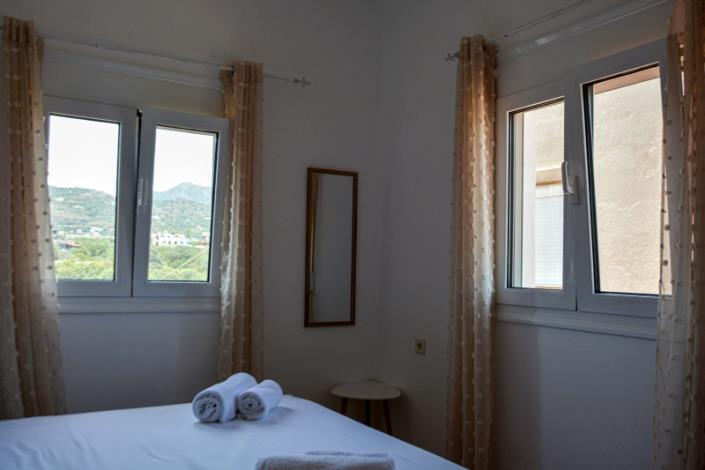 Image No.21-5 Bed Maisonette for sale