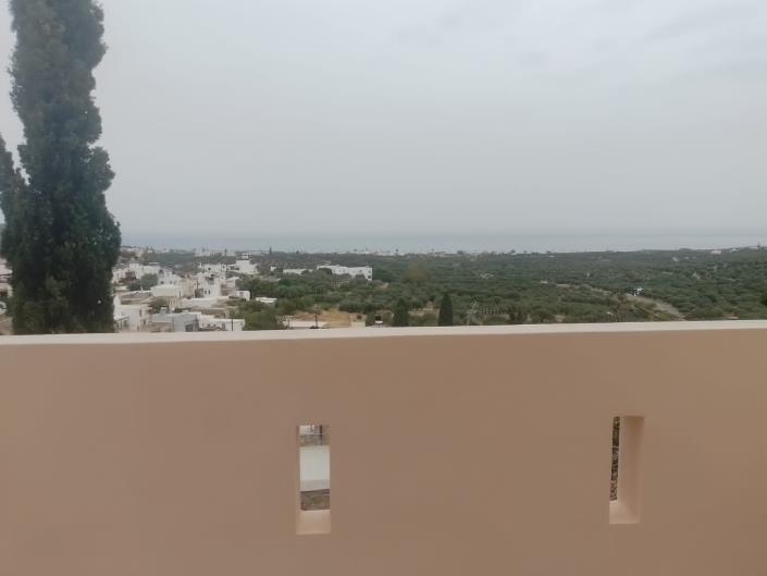 Image No.18-3 Bed House for sale