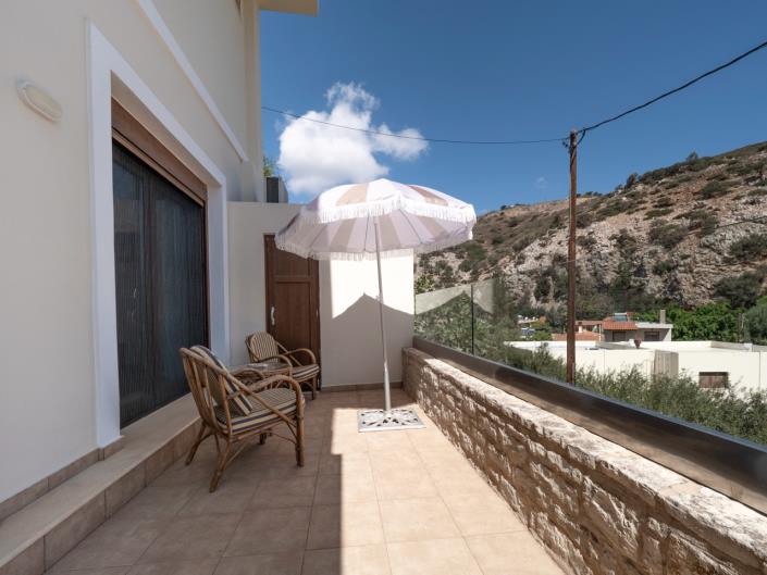 Image No.30-12 Bed Maisonette for sale