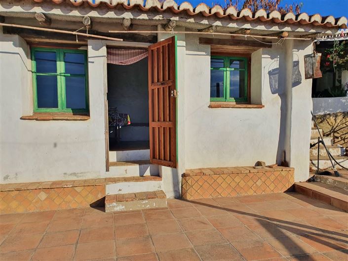 Image No.16-4 Bed Country House for sale