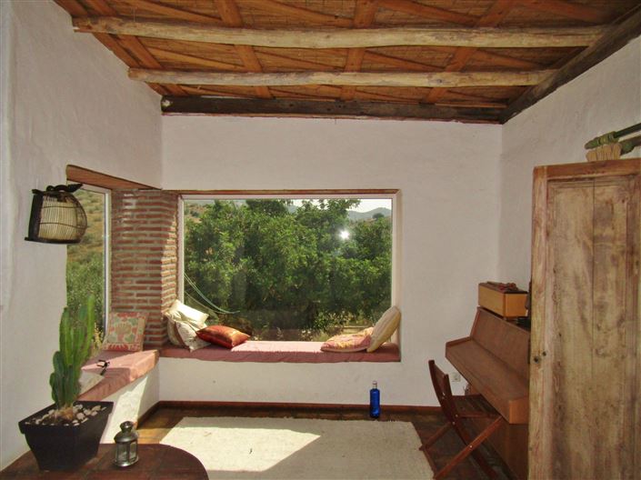 Image No.29-4 Bed Country House for sale