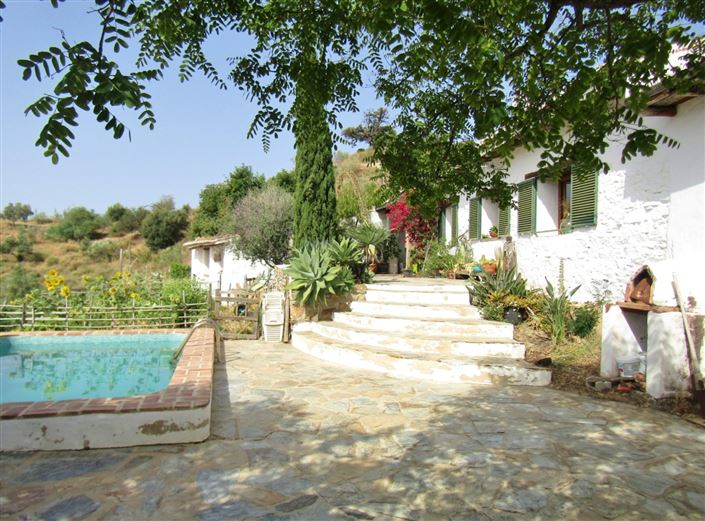 Image No.4-4 Bed Country House for sale