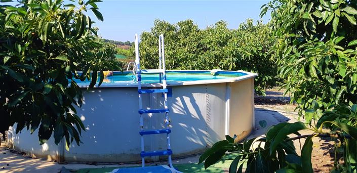 Image No.14-3 Bed Farmhouse for sale