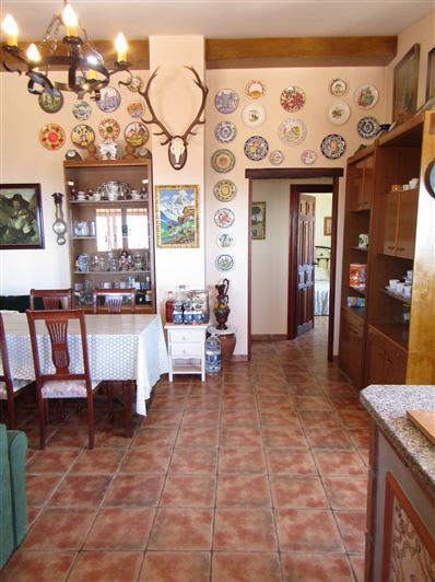 Image No.18-3 Bed Country House for sale