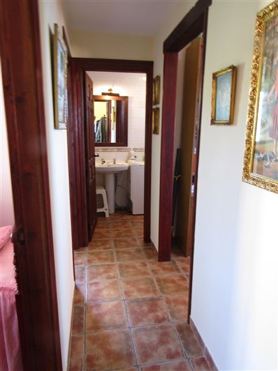 Image No.21-3 Bed Country House for sale