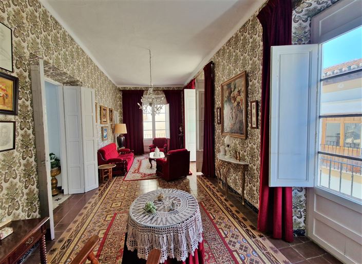 Image No.15-Maison de ville de 12 chambres à vendre à Vélez-Málaga