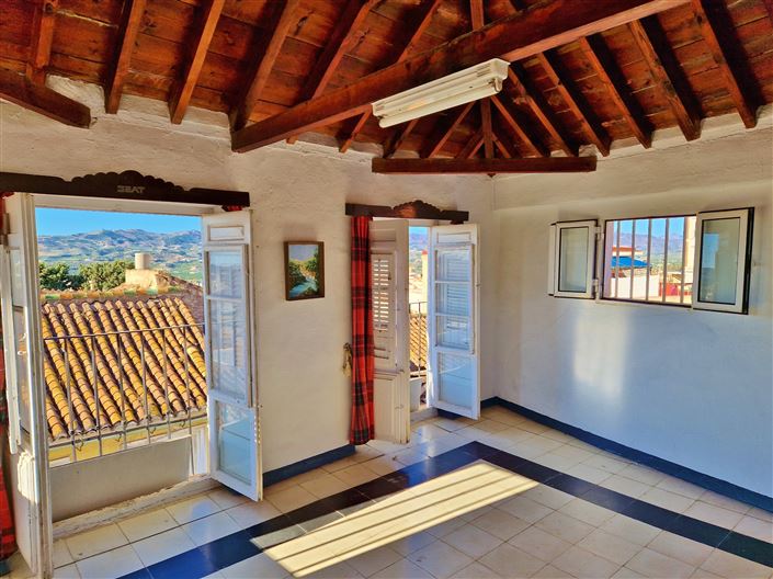 Image No.36-Maison de ville de 12 chambres à vendre à Vélez-Málaga