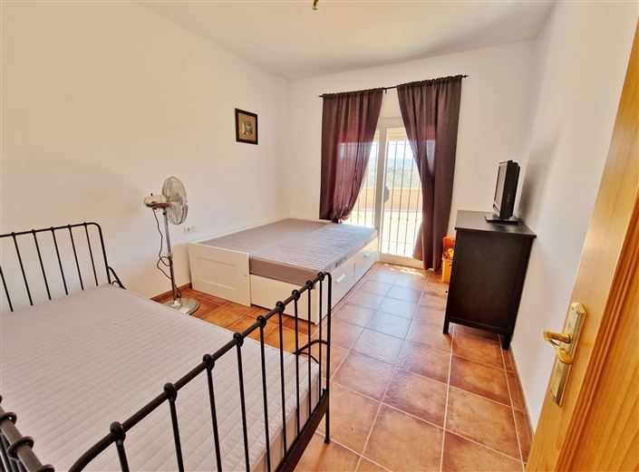 Image No.27-3 Bed Country House for sale