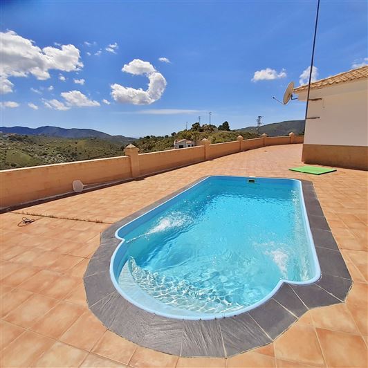 Image No.3-3 Bed Country House for sale