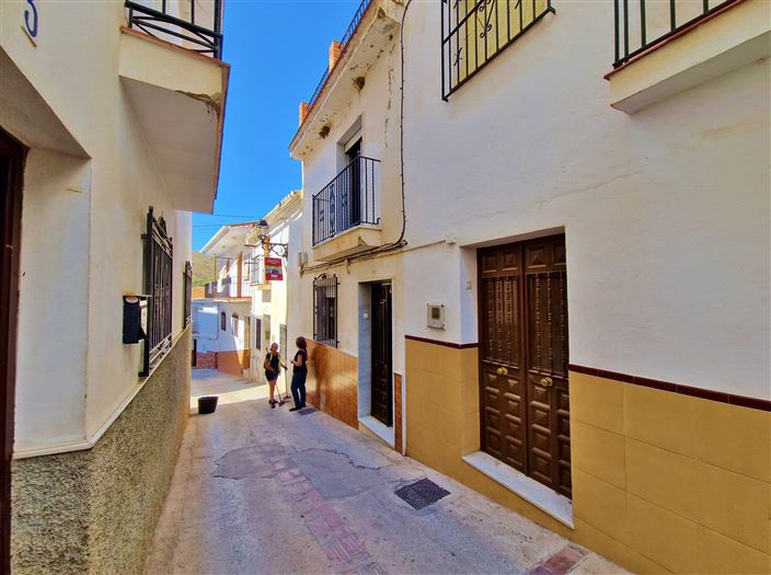 Image No.1-2 Bed Village House for sale