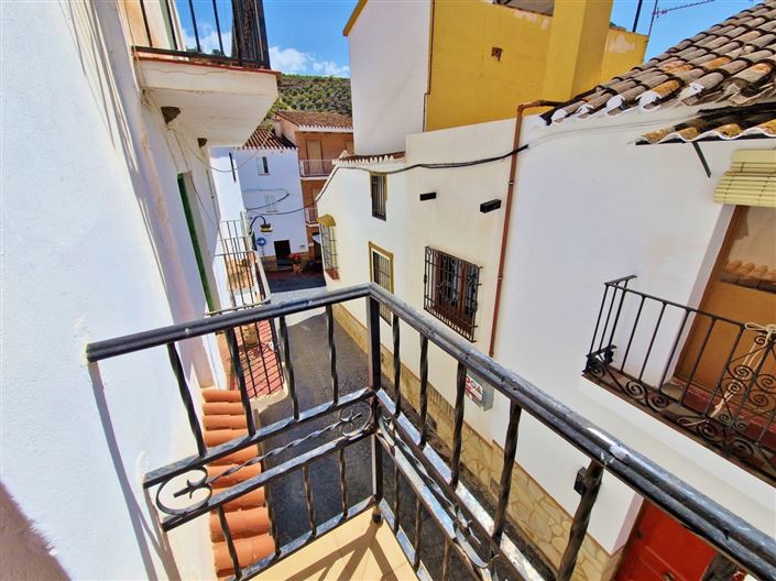 Image No.14-5 Bed Village House for sale