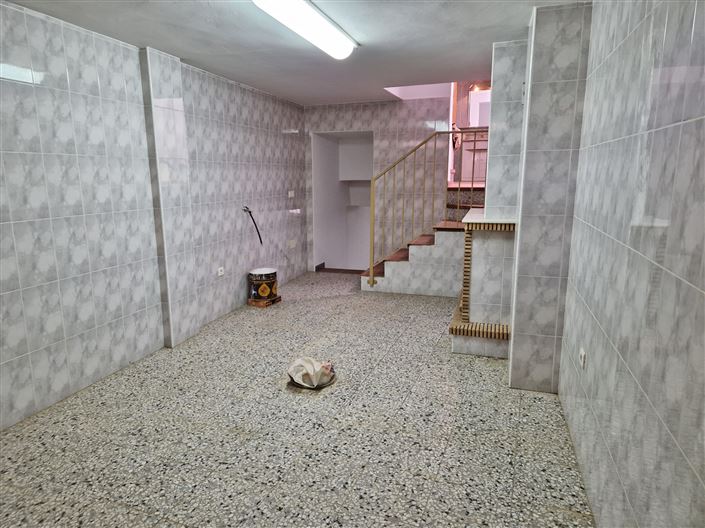 Image No.8-4 Bed Village House for sale