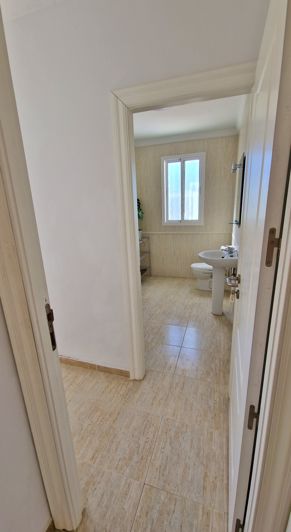 Image No.30-4 Bed Country House for sale