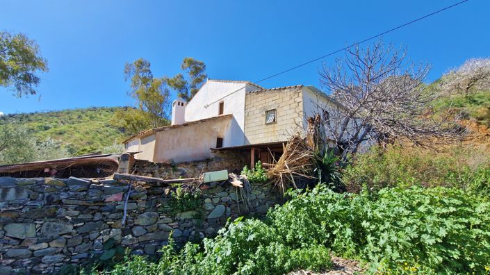 Image No.40-5 Bed Apartment for sale