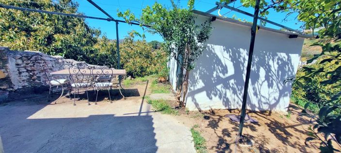 Image No.33-2 Bed Country House for sale