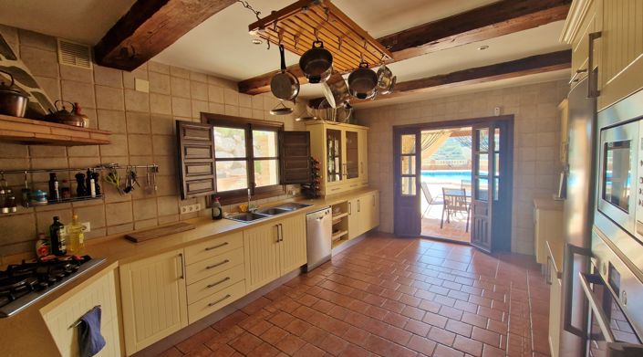 Image No.21-5 Bed Country House for sale