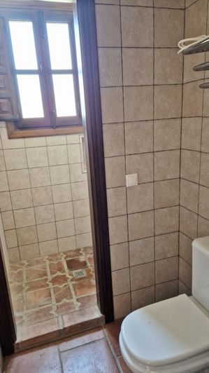 Image No.26-5 Bed Country House for sale